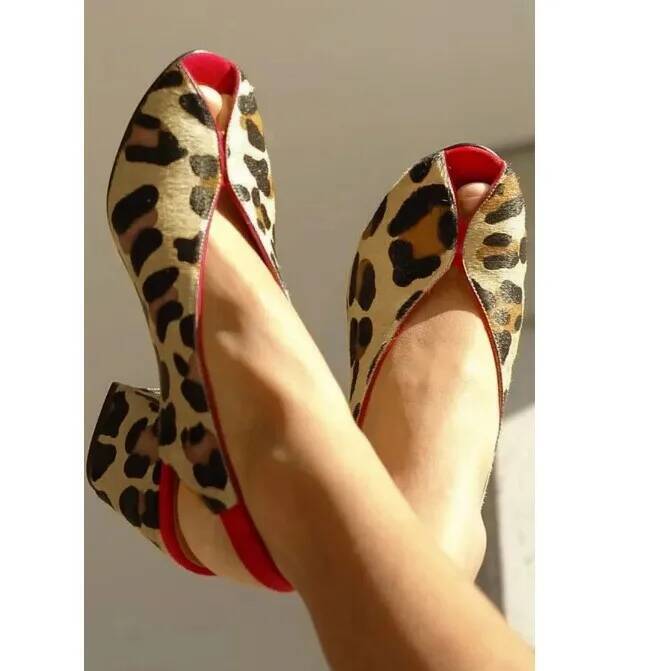 Men Shoes On - Sandali da Donna con Stampa Leopardata,