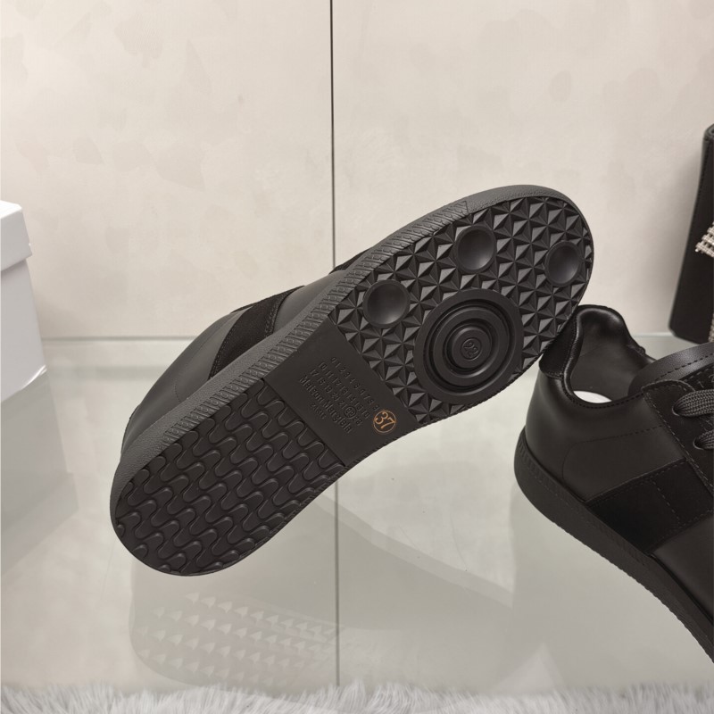 Sneakers Vintage Tedesche in P - Men Shoes Trainers recensione e prezzo