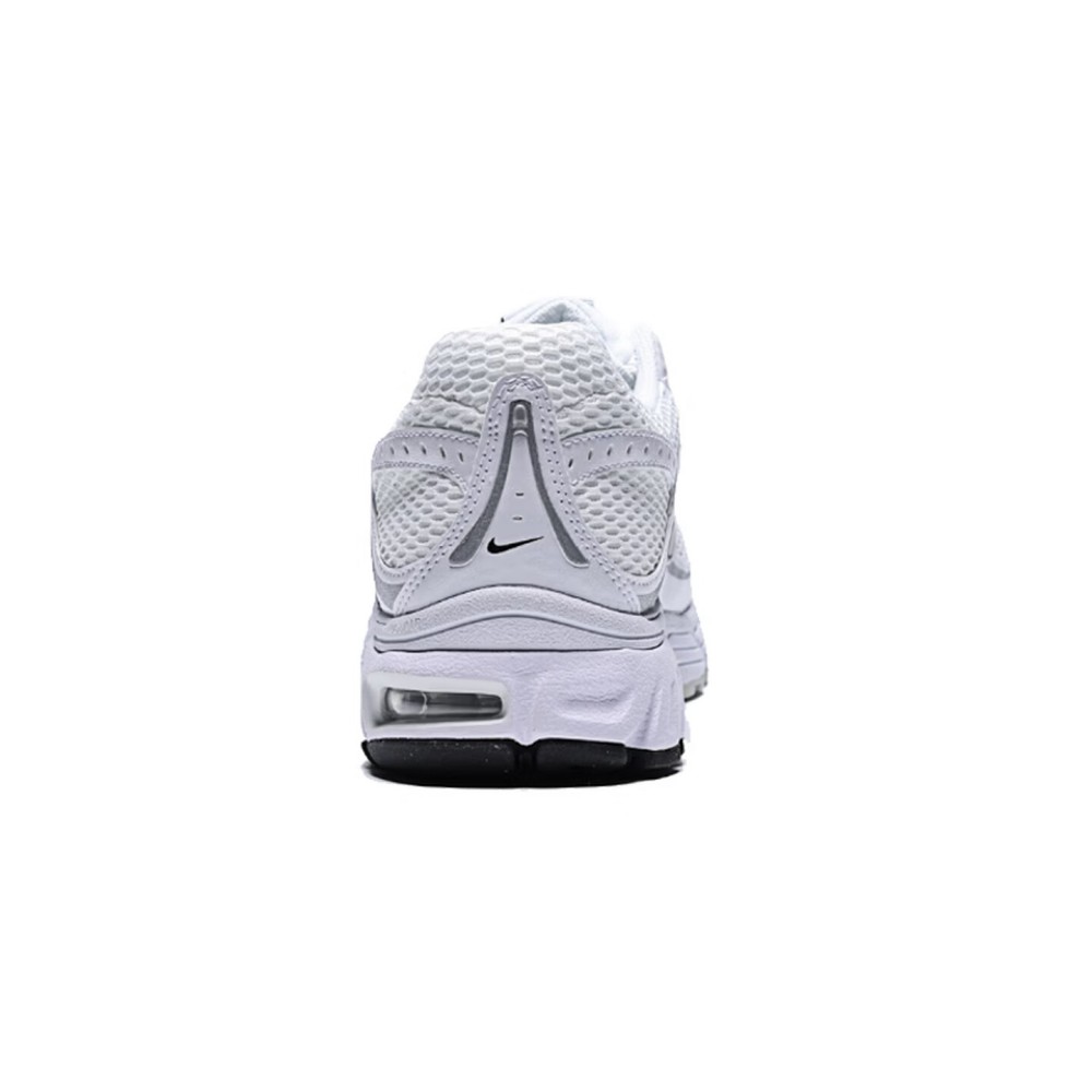 Scarpe da corsa da uomo Nike A - Men Shoes Myntra recensione e prezzo